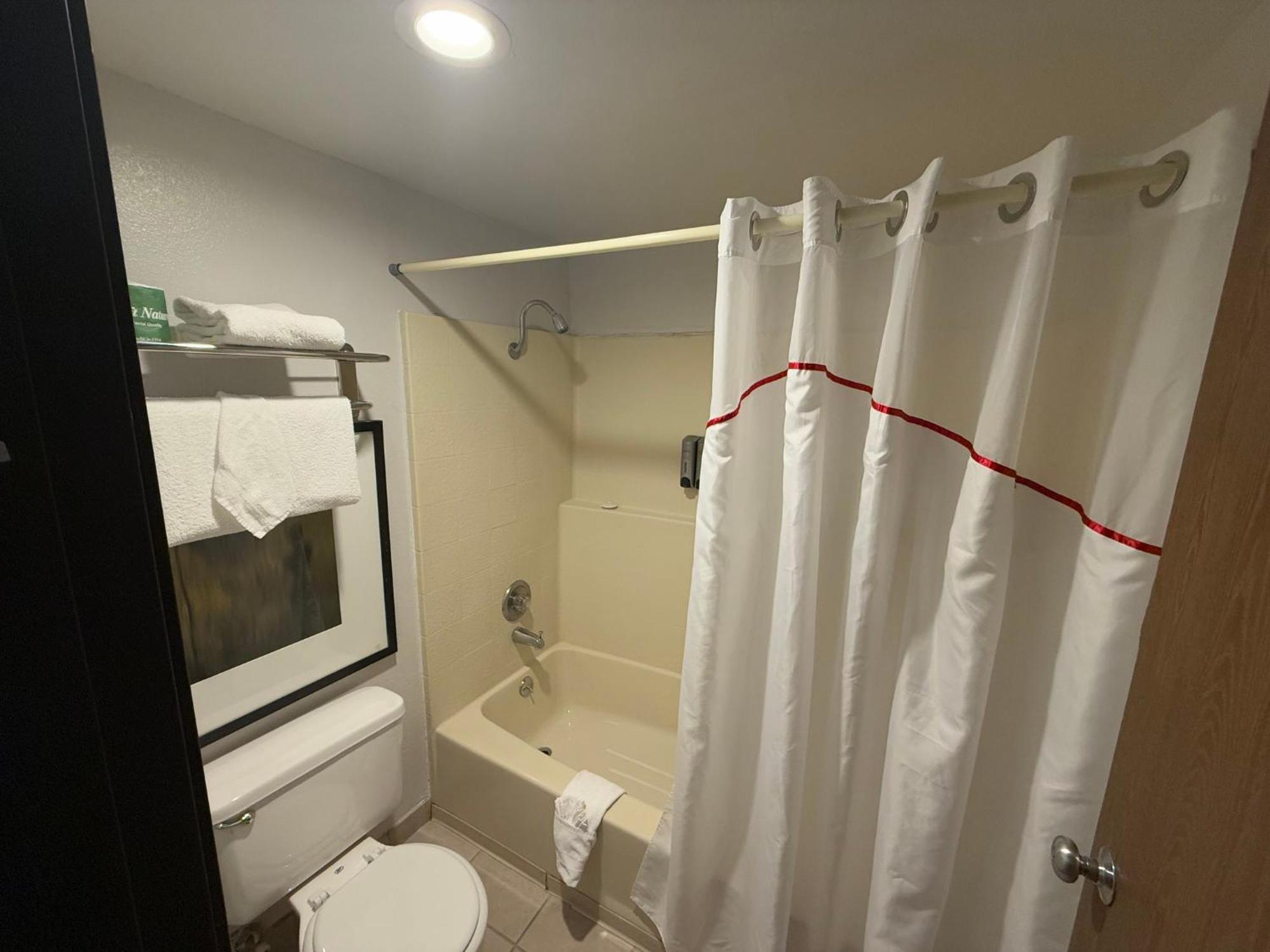 Red Roof Inn Риджкрест Екстер'єр фото